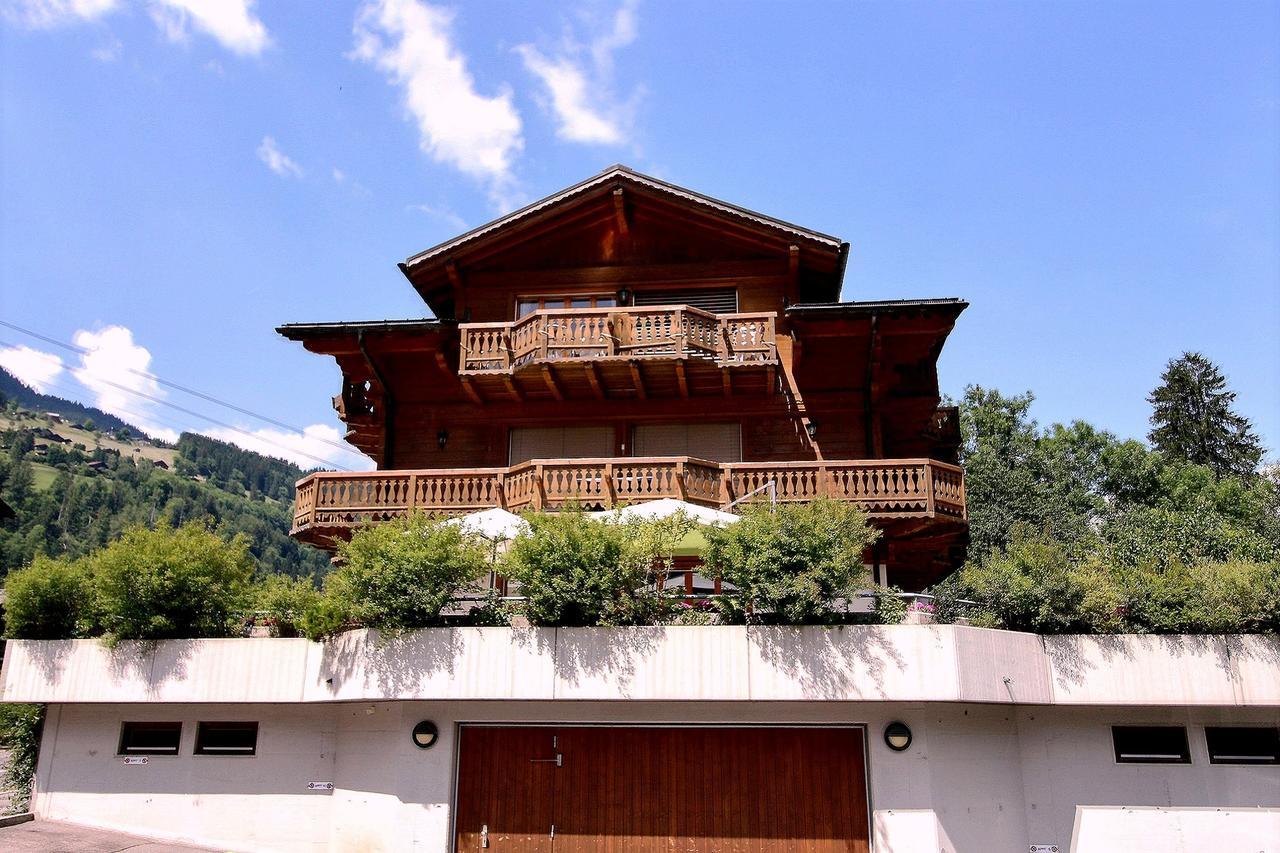 Celine 02 Hotel Champéry Exterior foto